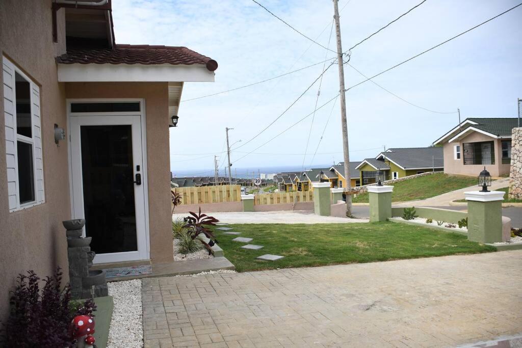 The Haven @ Stonebrook Manor view 4