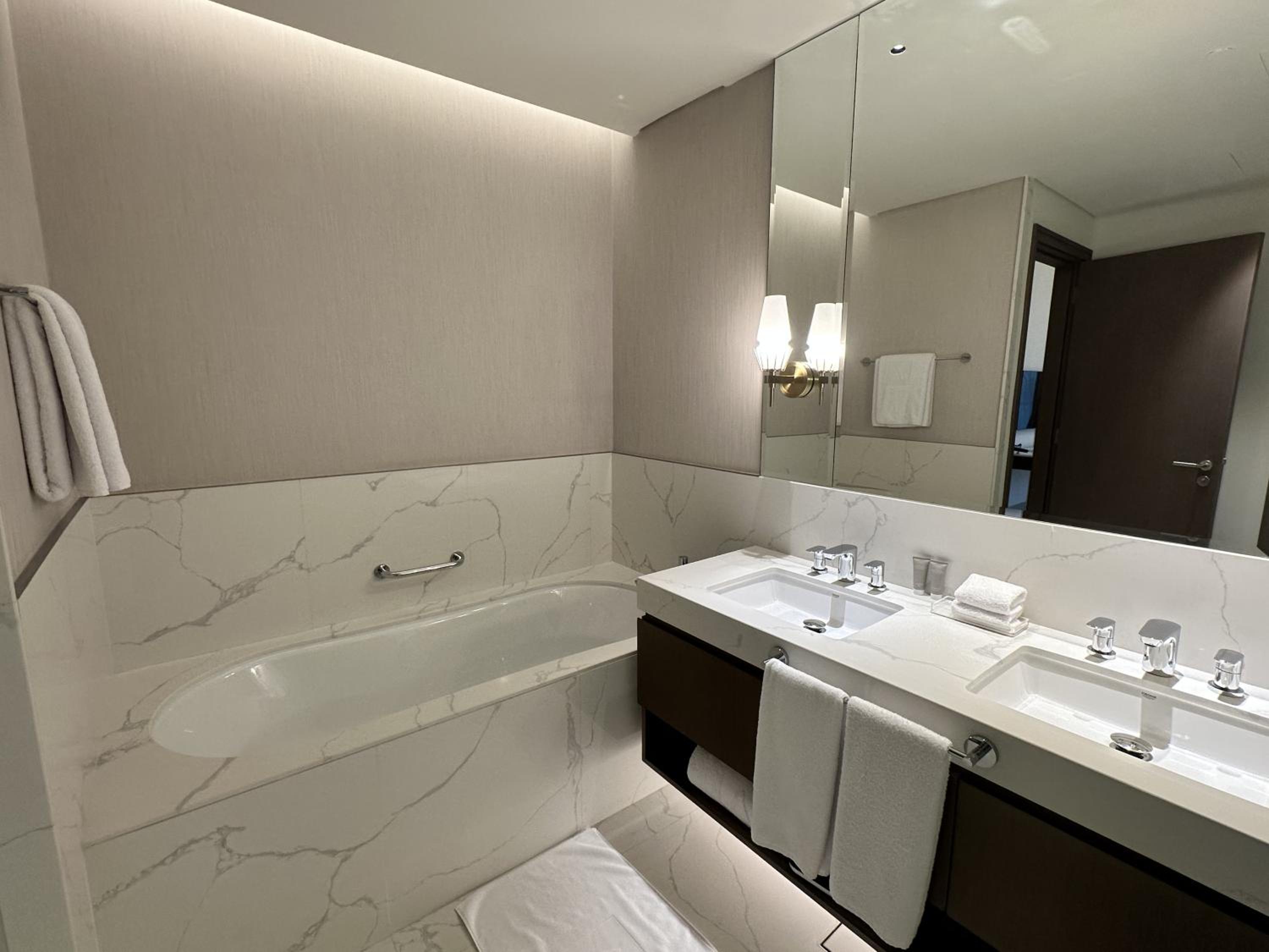 Address Beach Resort Residence Bahrain