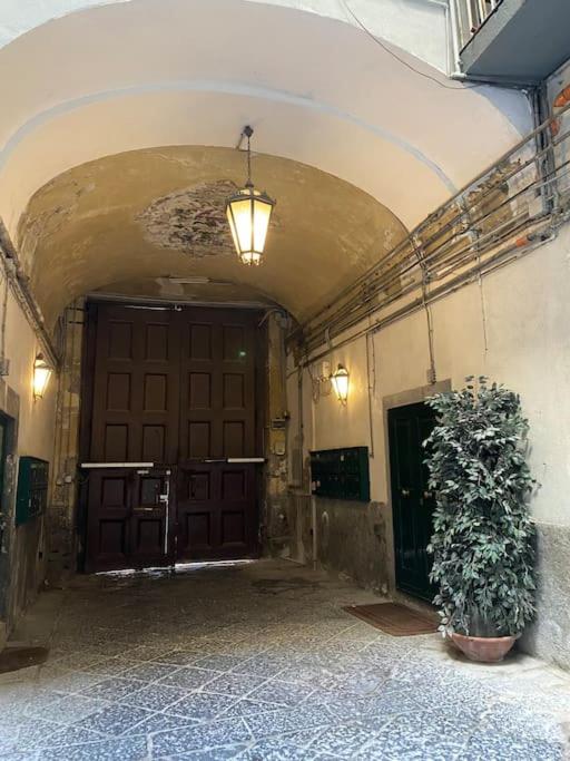Maison Olivia, nuovo appartamento in zona Chiaia