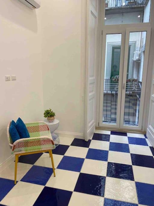 Maison Olivia, nuovo appartamento in zona Chiaia