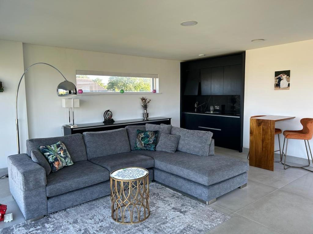 Coastal view Suite
