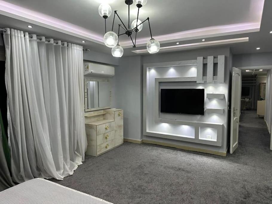3 bedroom apartment, Sheraton Al Matar, Nozha