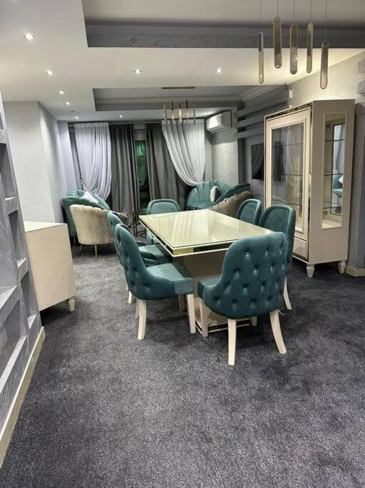 3 bedroom apartment, Sheraton Al Matar, Nozha