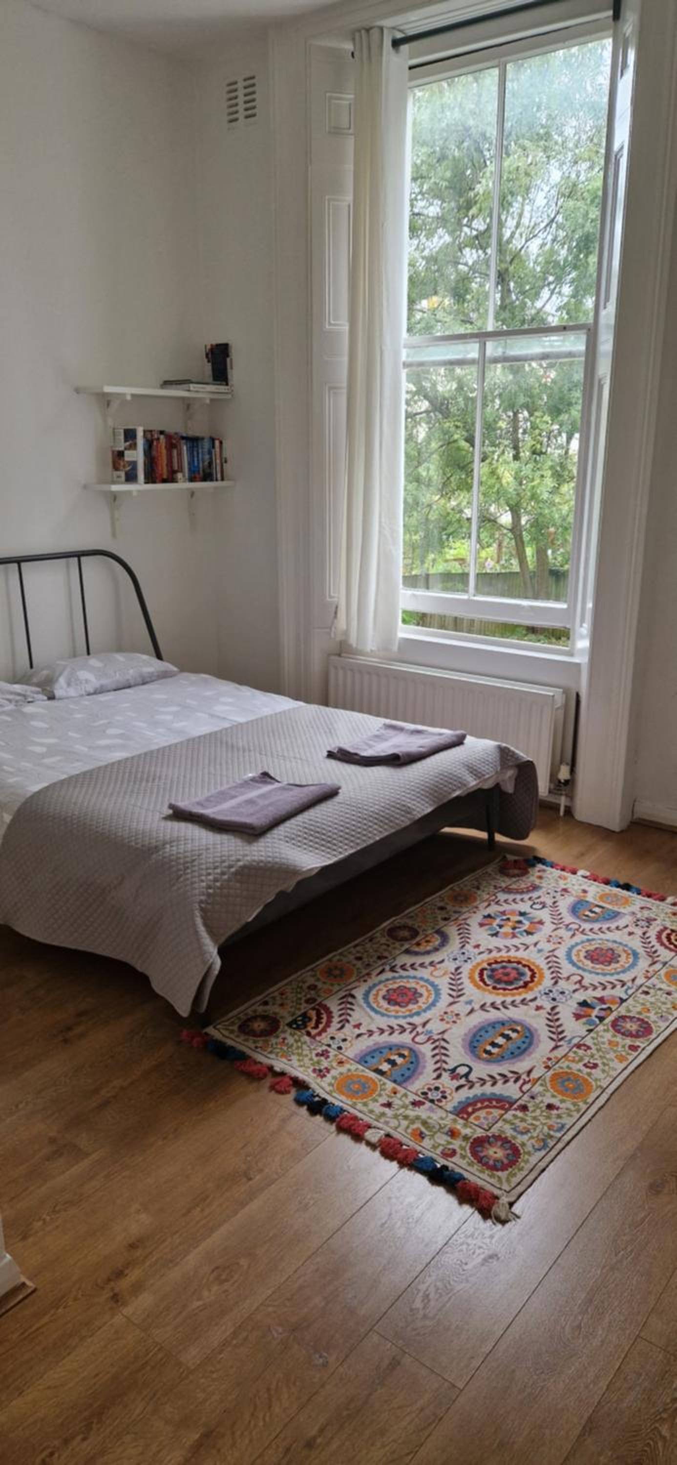 Primrose Hill - Charming, Cosy, 2 Double Bedrooms Apartment