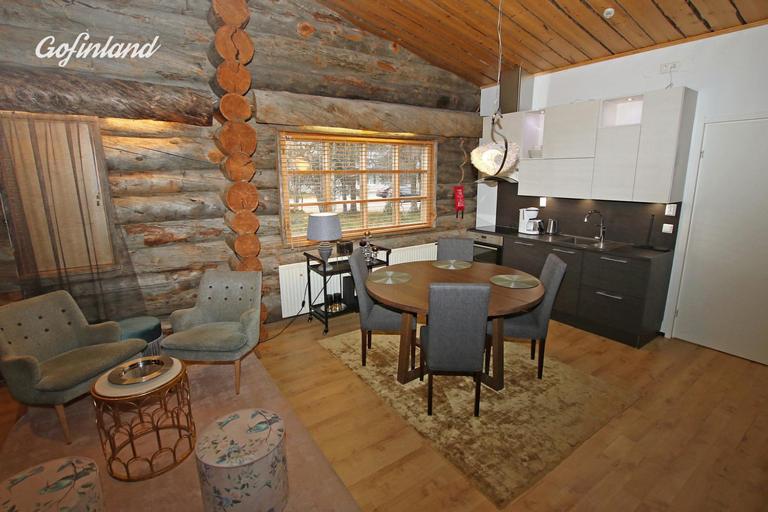 Kuukkeli Log Houses Teerenpesä - Superior Suite A49
