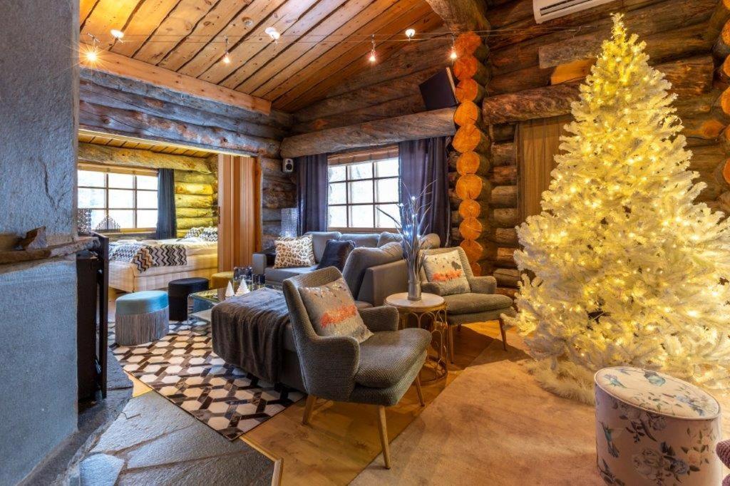 Kuukkeli Log Houses Teerenpesä - Superior Suite A49