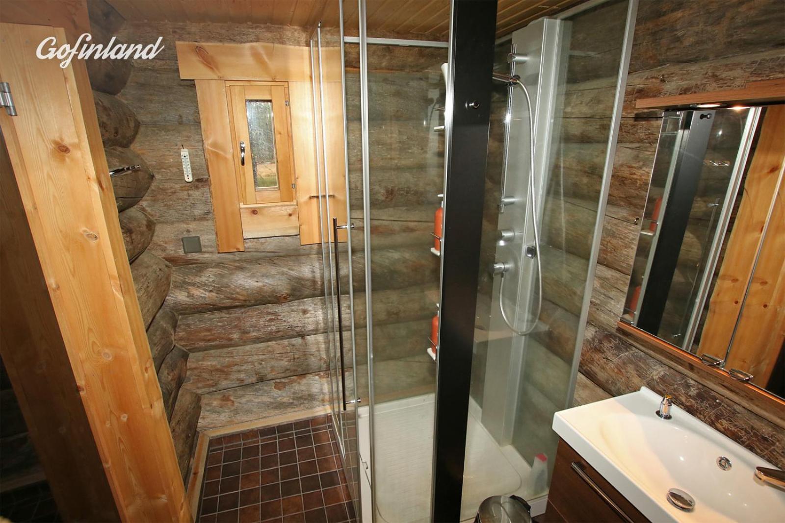 Kuukkeli Log Houses Villa Aurora 