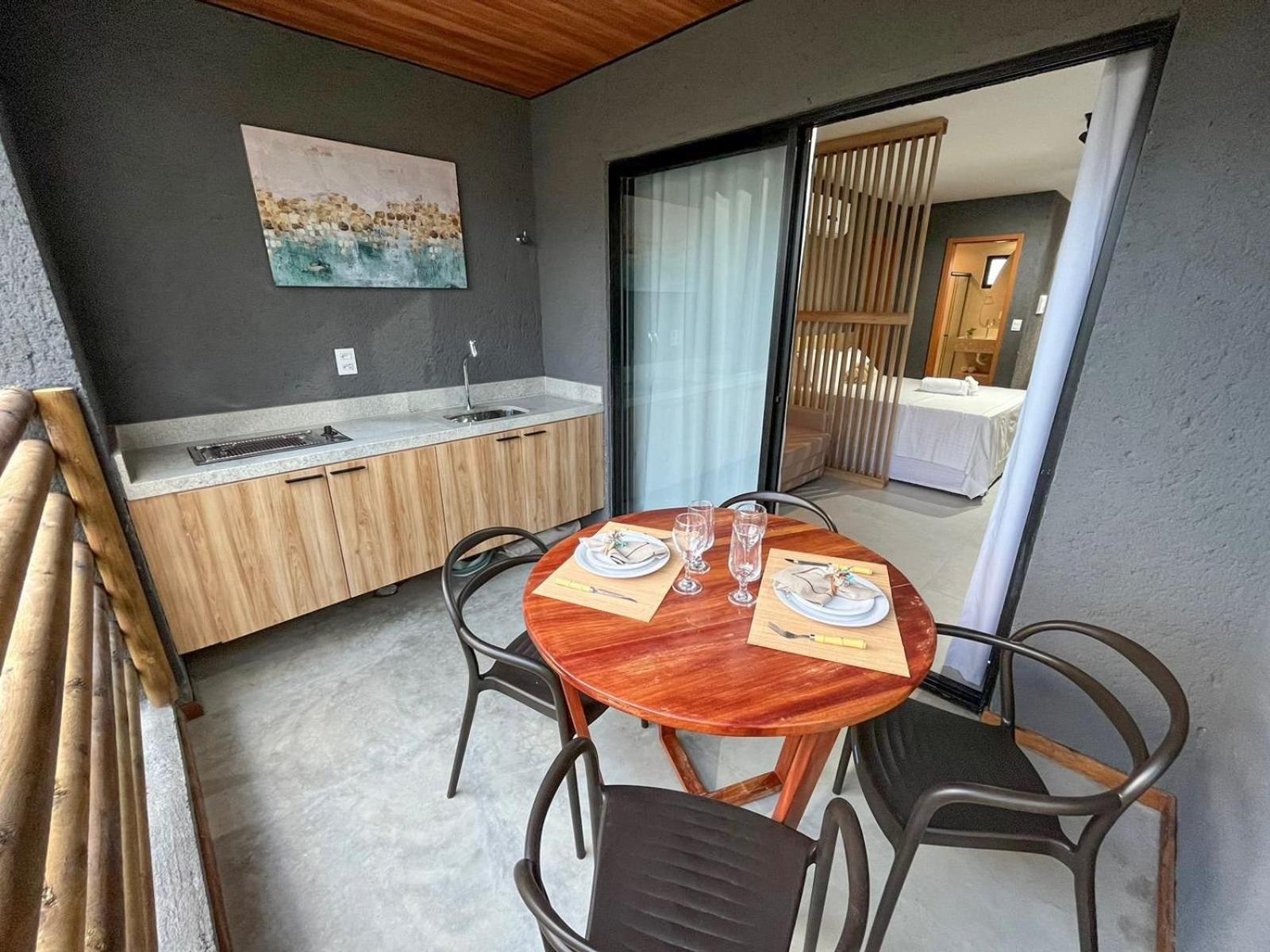 Hotel Excelente Condominio Com Uma Belissima Area De Lazer Proximo A Praia Do Patacho