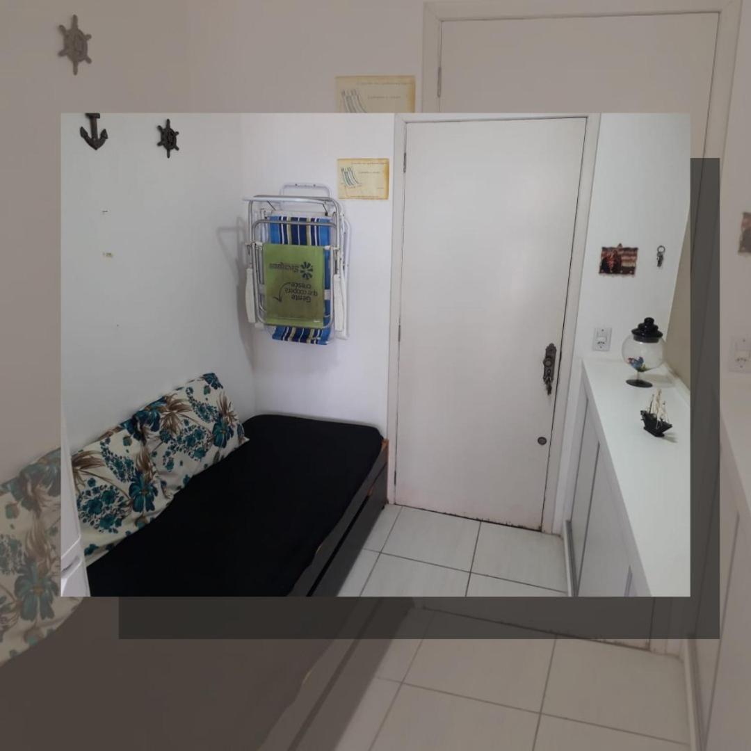 Apartamento com piscina, apenas 200 metros do mar
