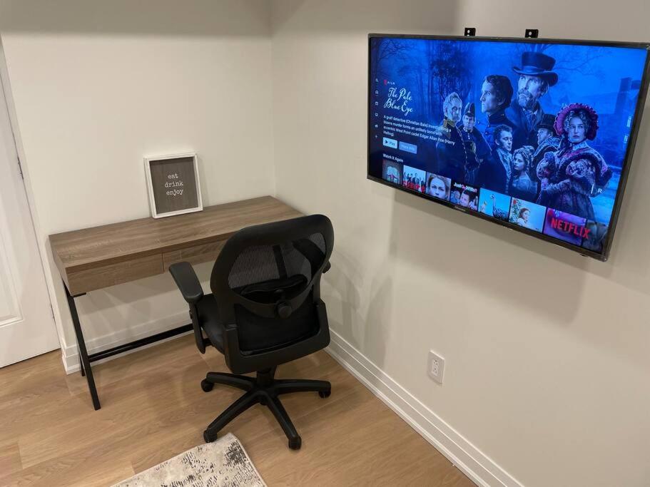 Cozy basement studio unit