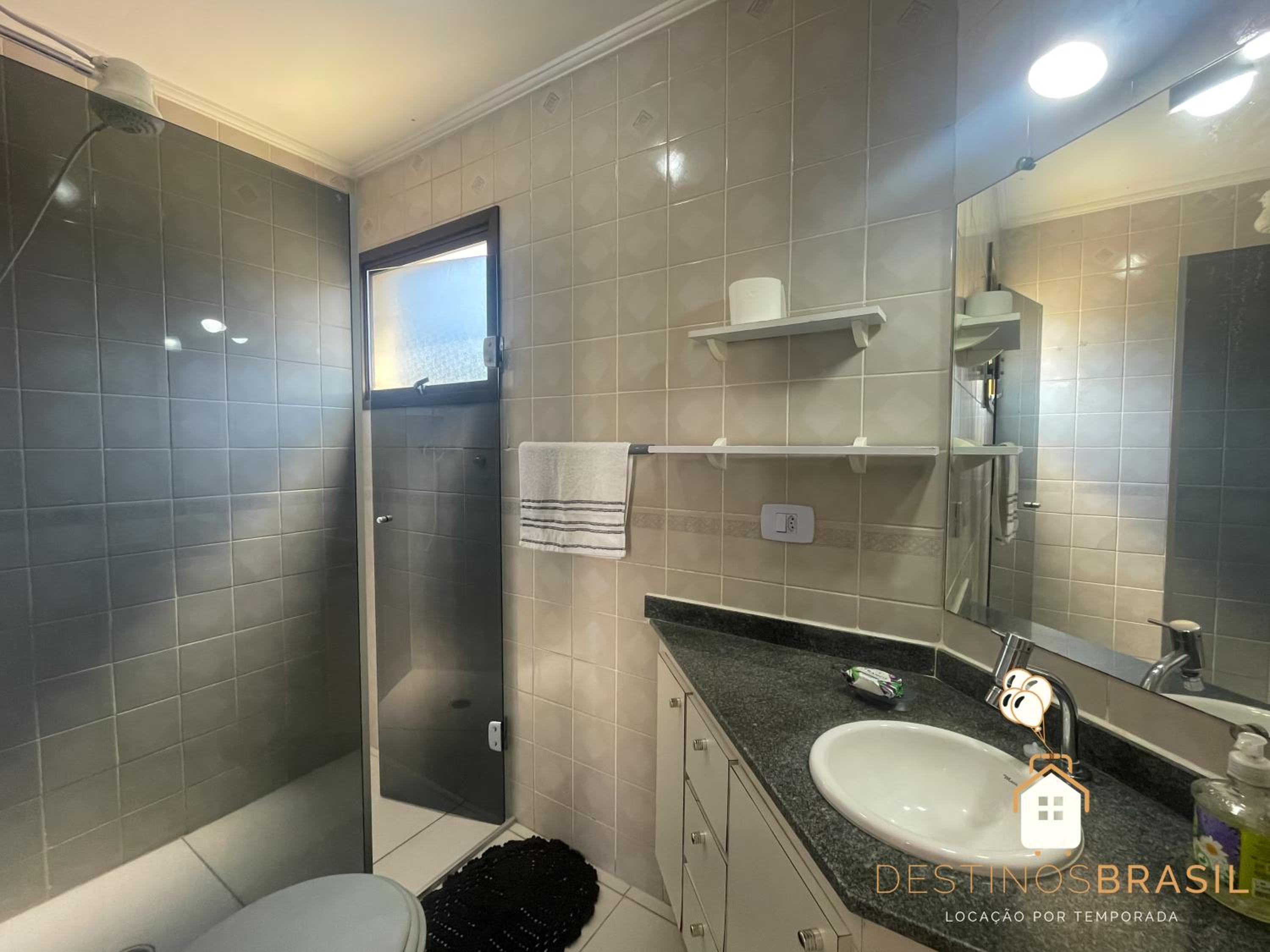 Apto 70m² Guarujá 4 min Praia Moderno e Acolhedor