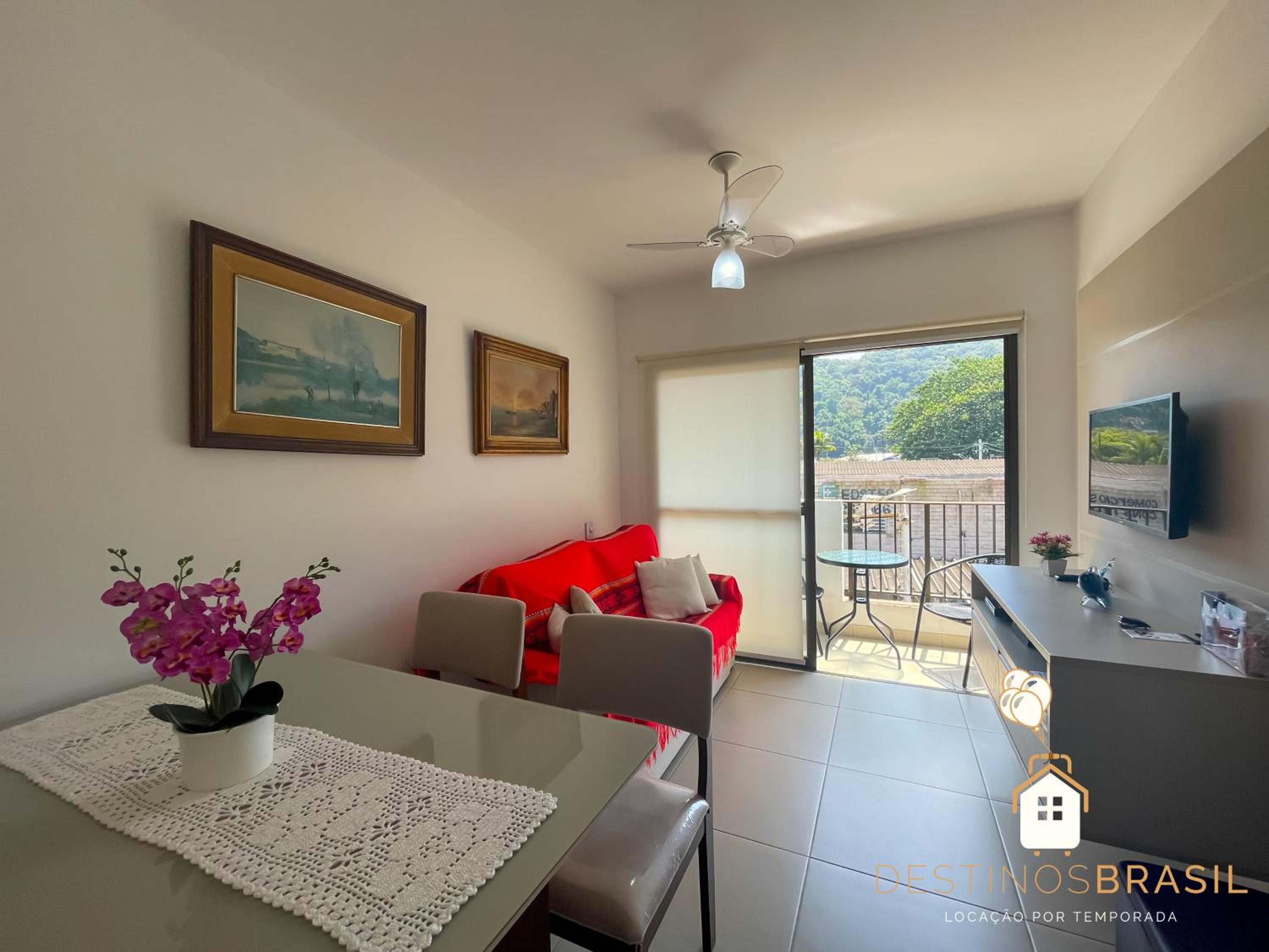 Apto 70m² Guarujá 4 min Praia Moderno e Acolhedor
