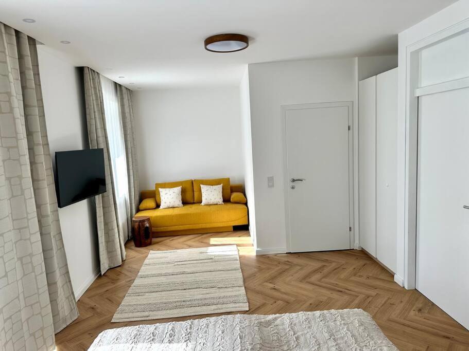 morand I Apartments