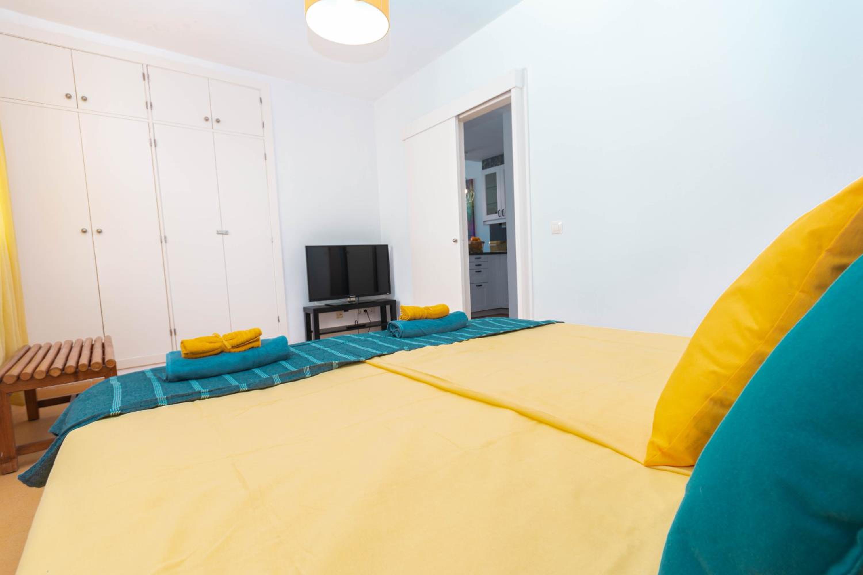 Mira Sunshine Suite