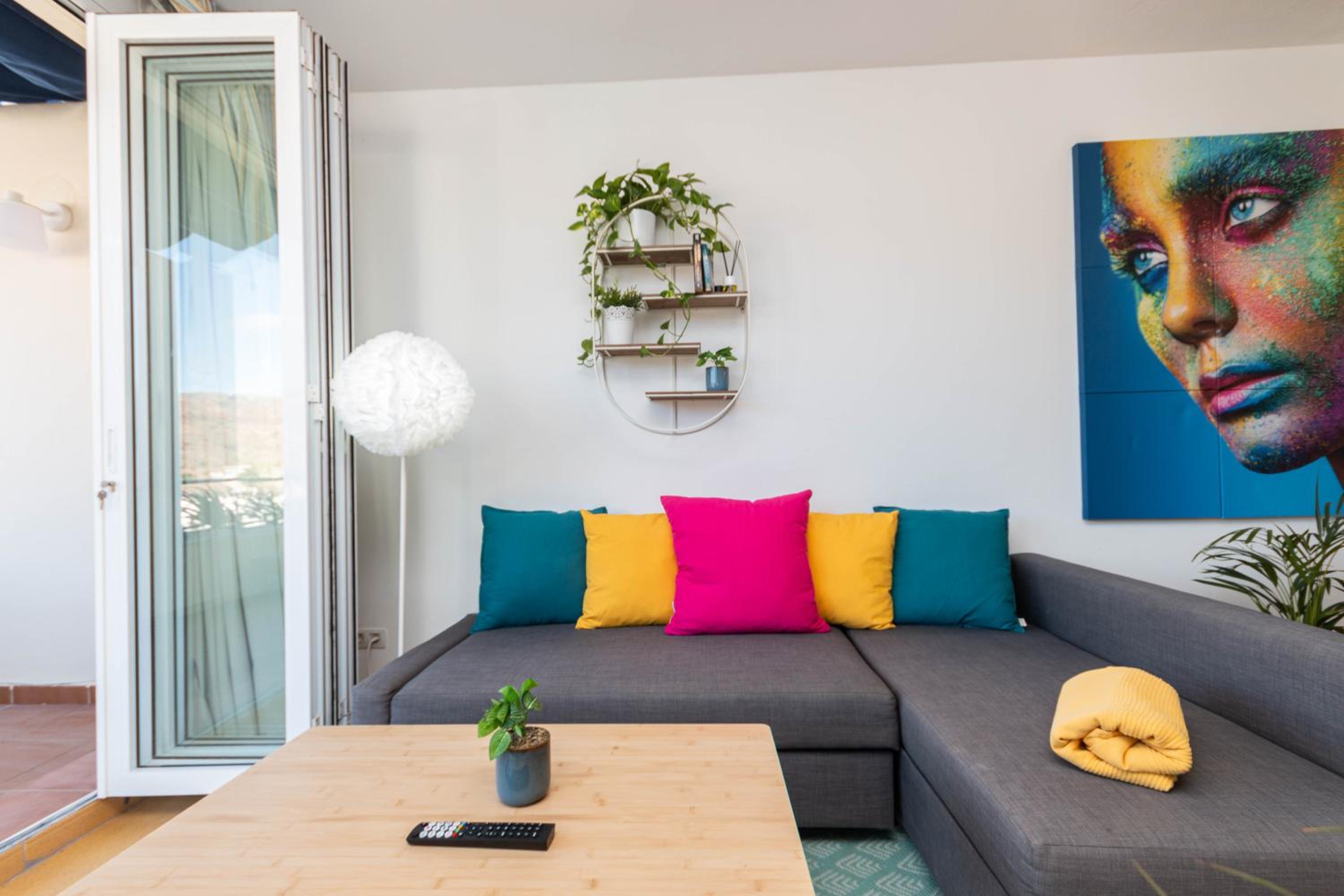 Mira Sunshine Suite