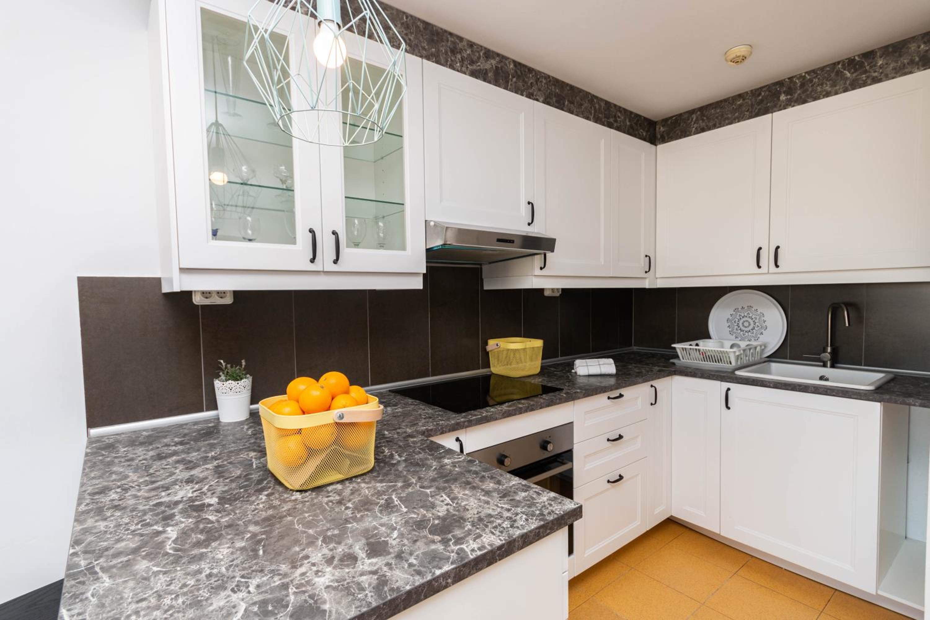 Mira Sunshine Suite