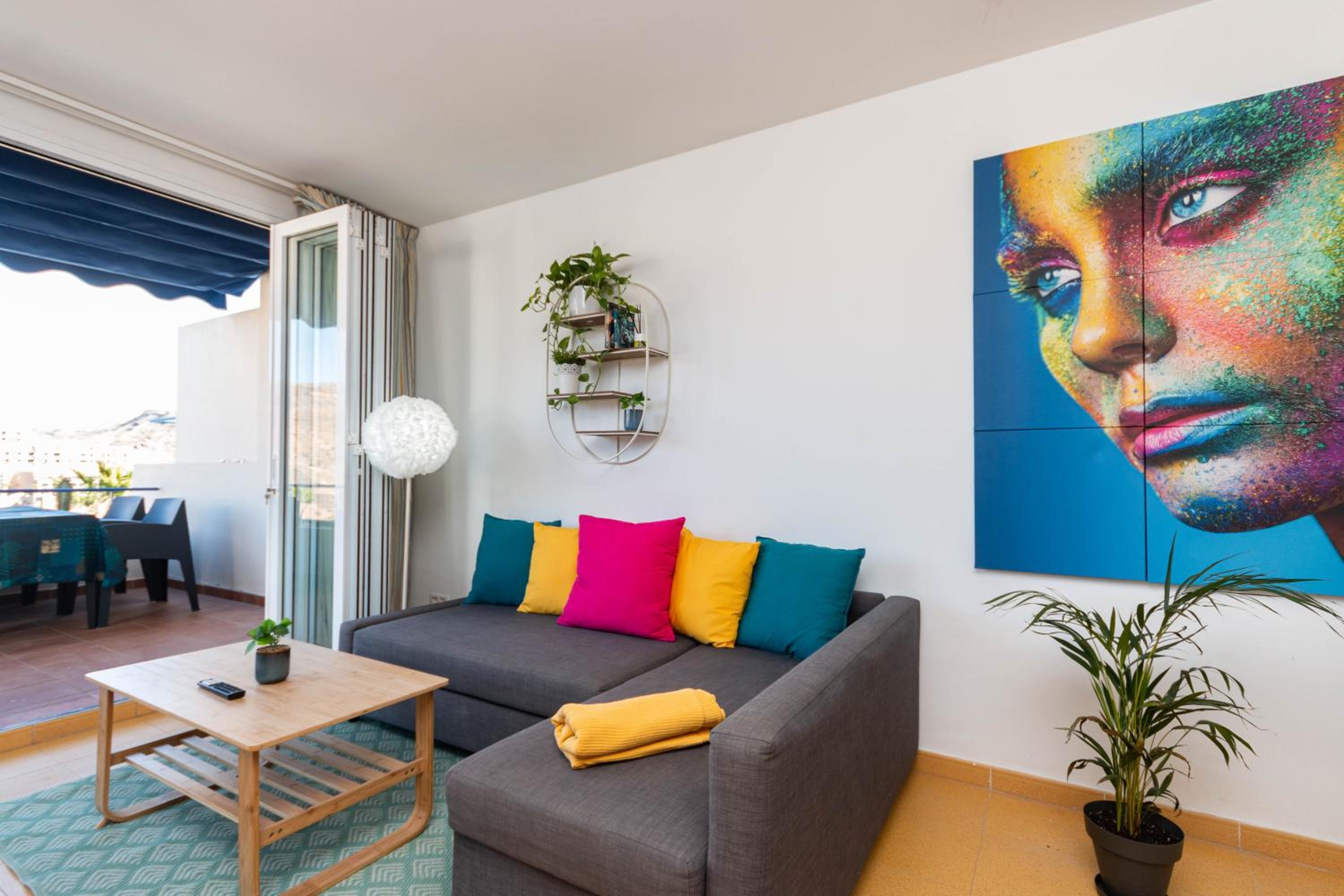 Mira Sunshine Suite
