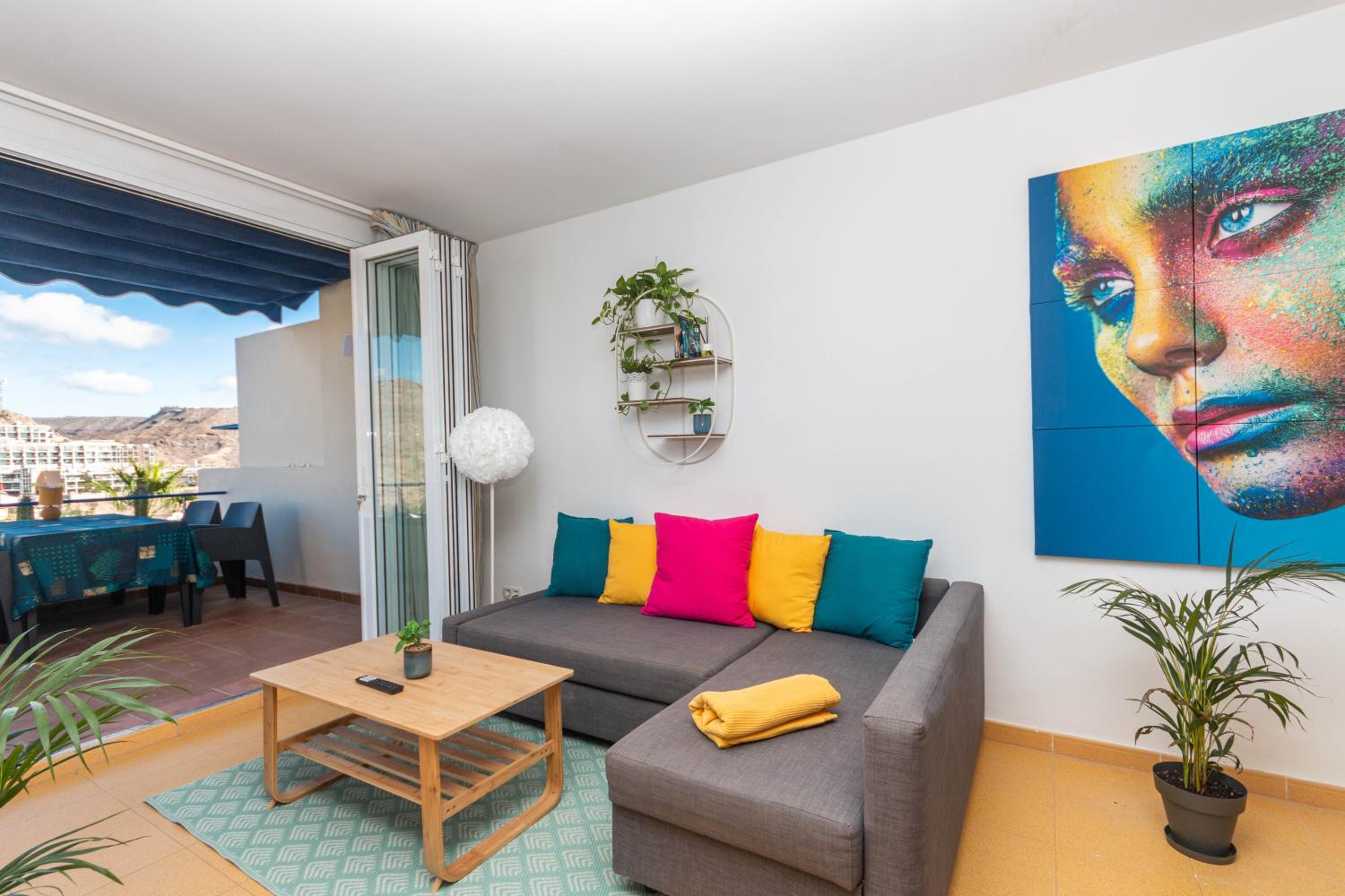 Mira Sunshine Suite