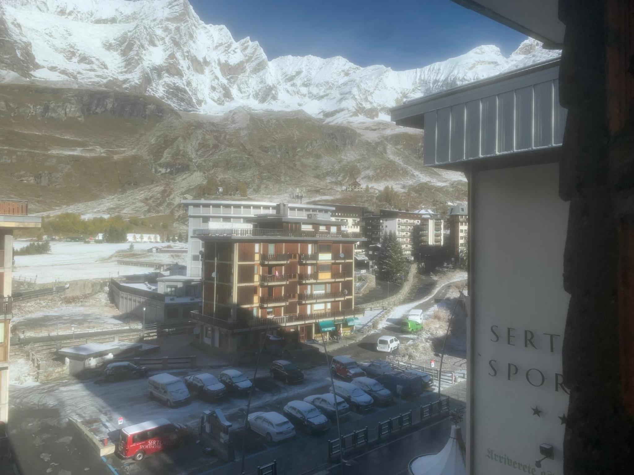 Cervinia 12 view 2