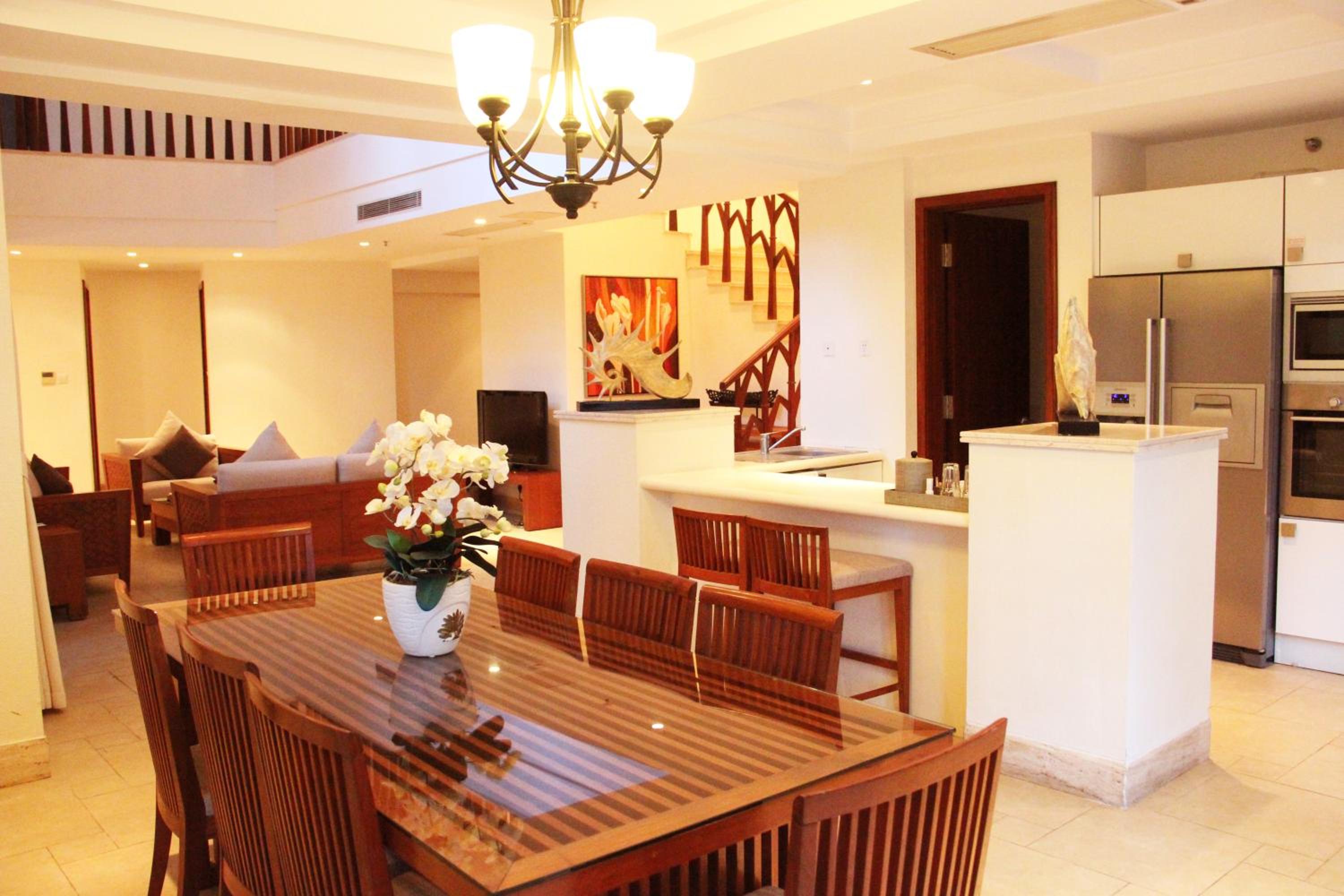 Aegean Suites Sanya Yalong Bay Resort