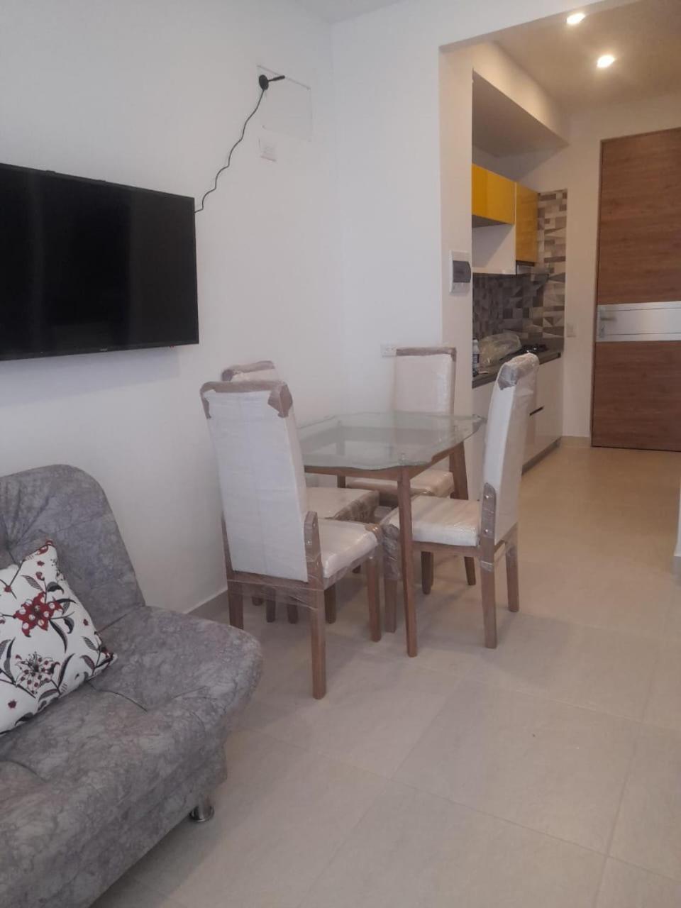 Exclusivo Apartasuite en Santa Marta, piscina, cerca del aeropuerto y la playa