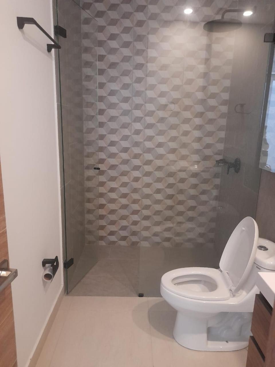 Exclusivo Apartasuite en Santa Marta, piscina, cerca del aeropuerto y la playa