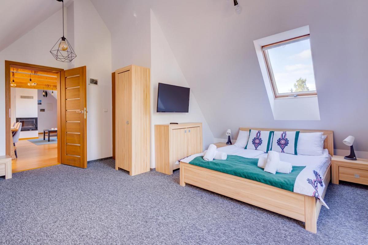 Apartament Rysy Droga Do Daniela by Rentilo view 2