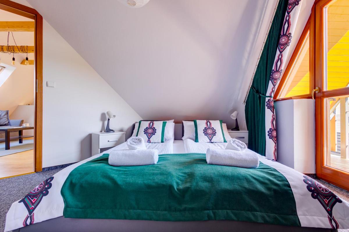 Apartament Rysy Droga Do Daniela by Rentilo view 5
