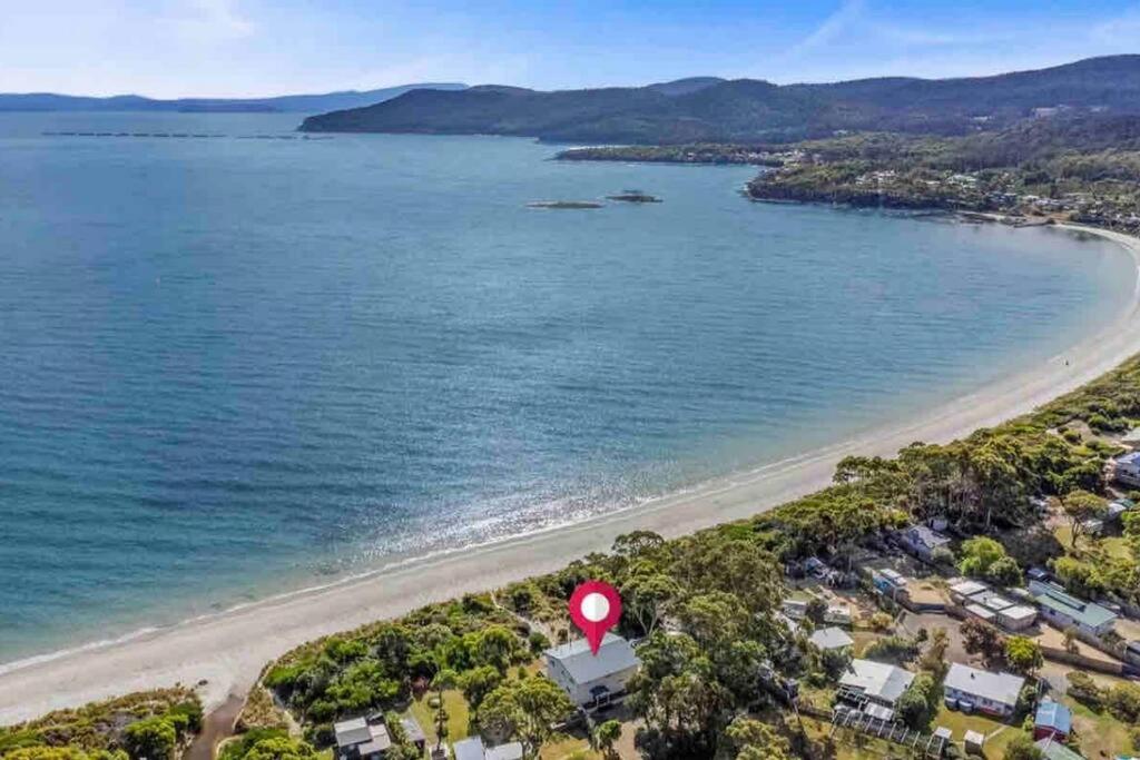 Beachfront House - Hot Tub, Ocean Views, Private Beach Pathway