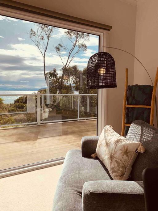 Beachfront House - Hot Tub, Ocean Views, Private Beach Pathway