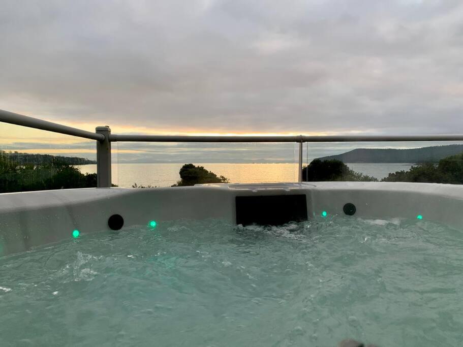Beachfront House - Hot Tub, Ocean Views, Private Beach Pathway
