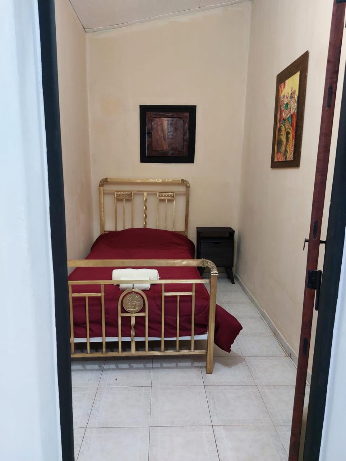 BODEGA Y ALOJAMIENTO DON VEGA