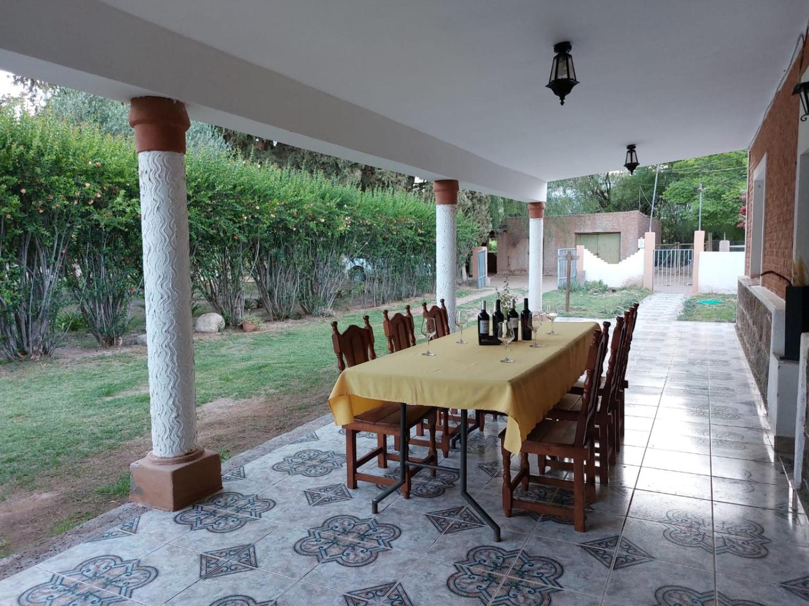 BODEGA Y ALOJAMIENTO DON VEGA