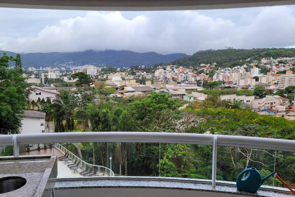 RDC107 Splendid view. Super equiped.