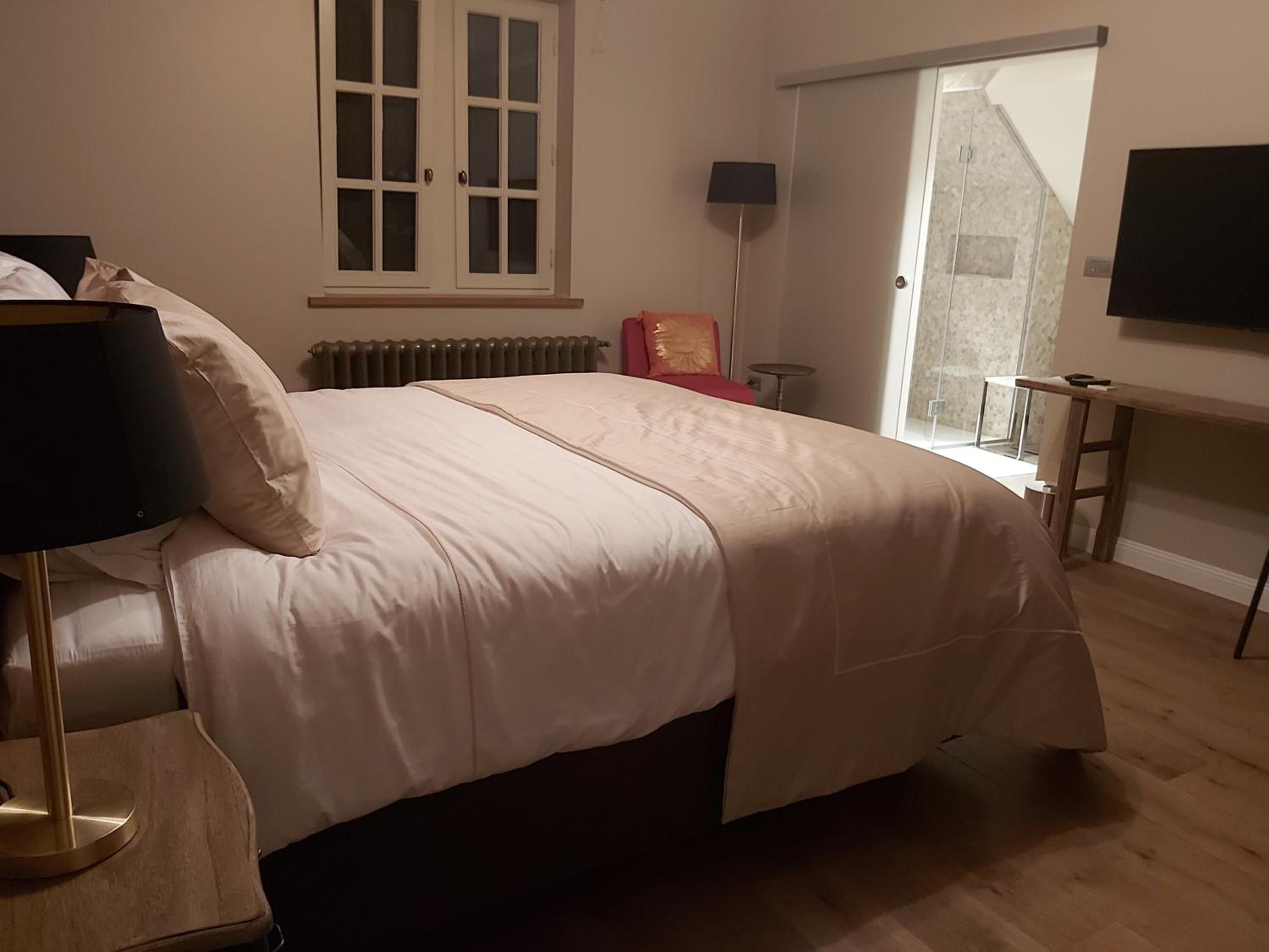 B&B Asmara