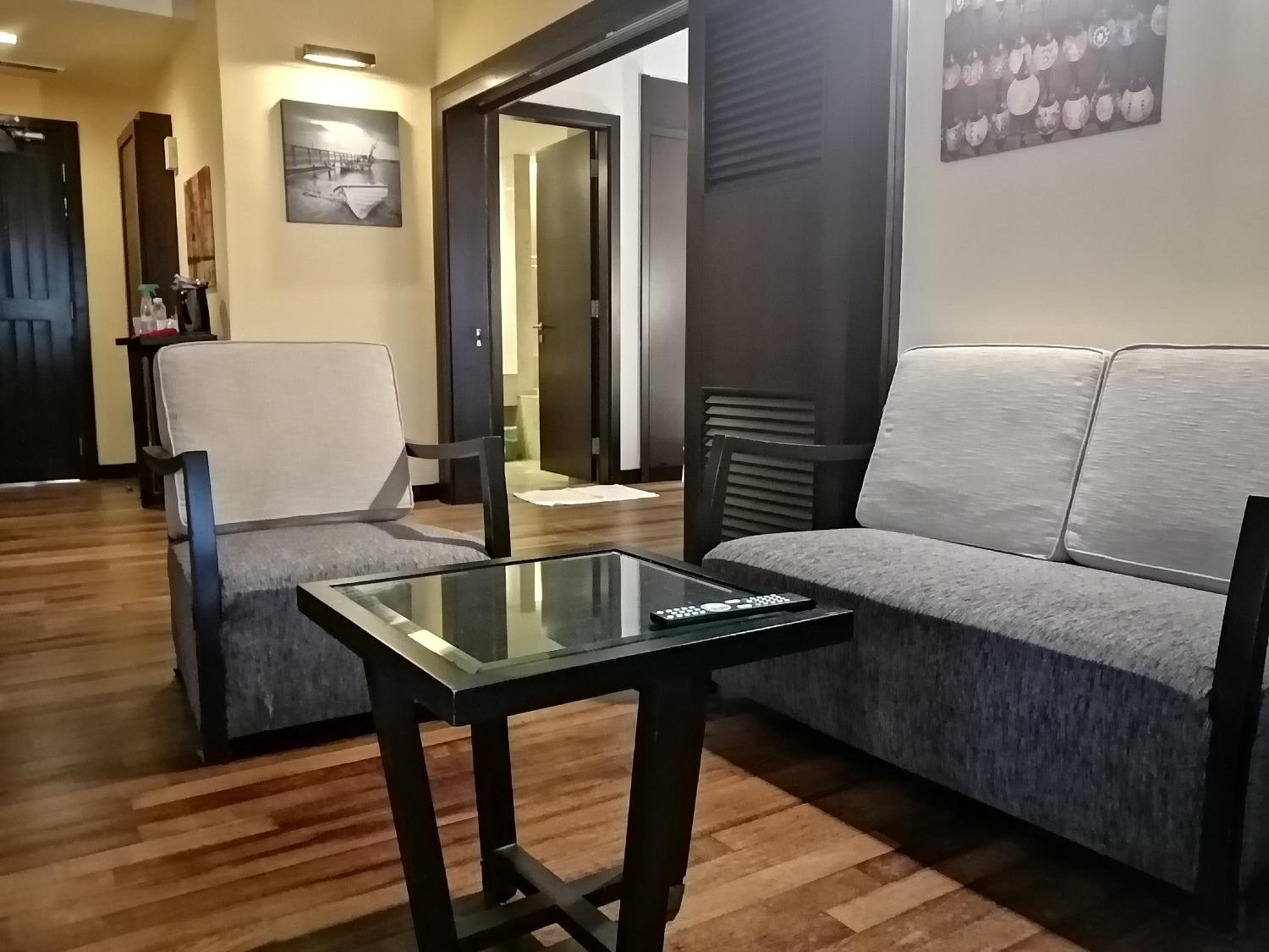 Avani Sepang Goldcoast Resort Family Villa photo 4