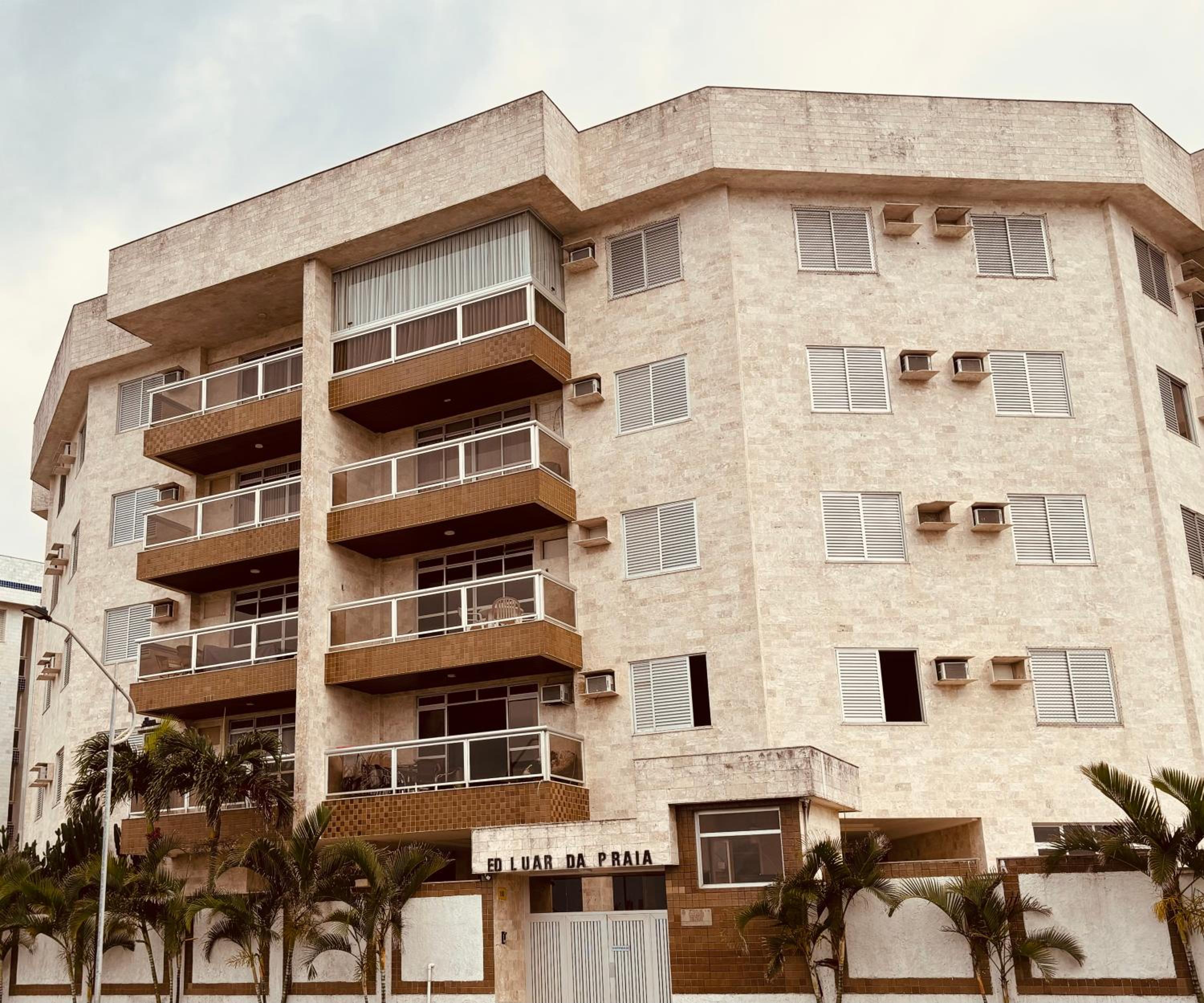 Edifício Luar da Praia