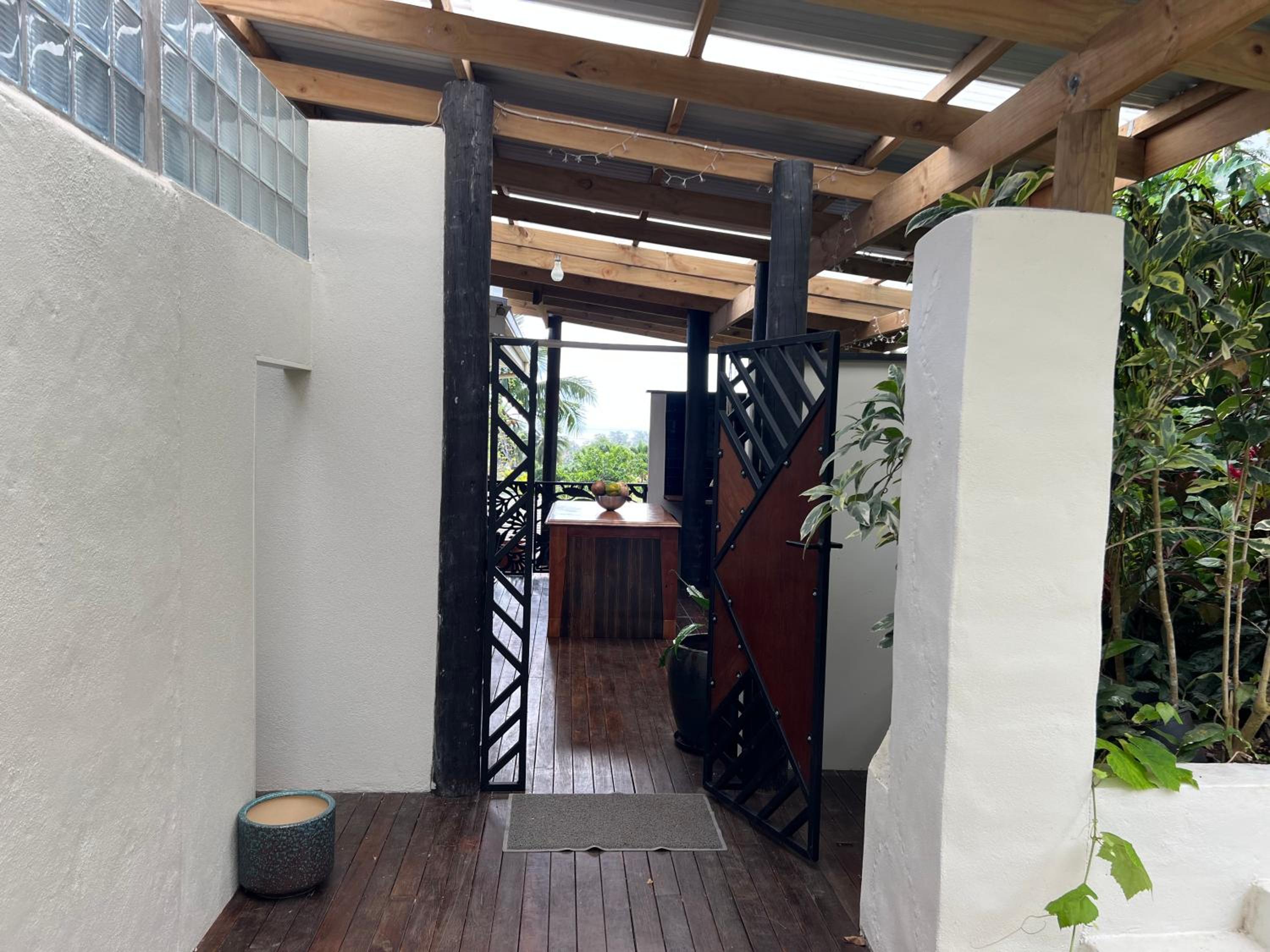 Avocado Retreat