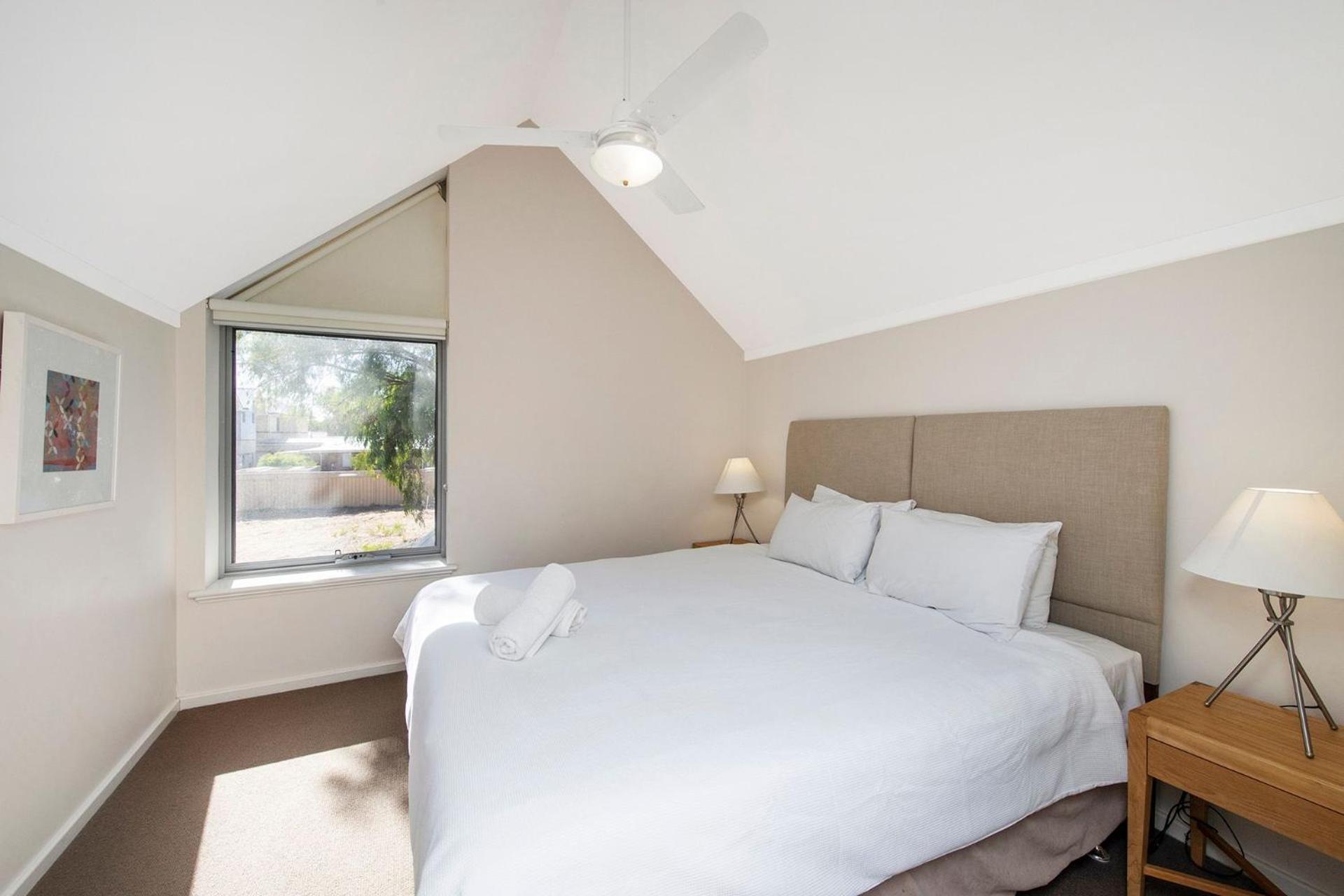 Escape to 67 at Cape View