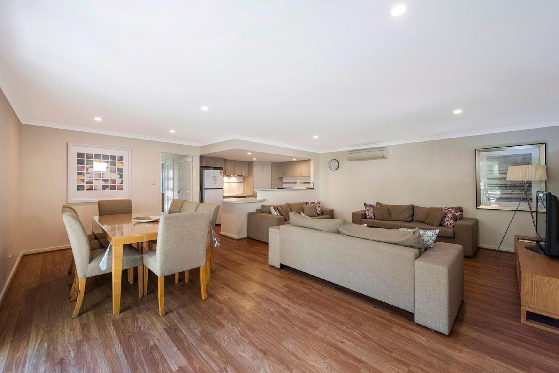 Escape to 67 at Cape View