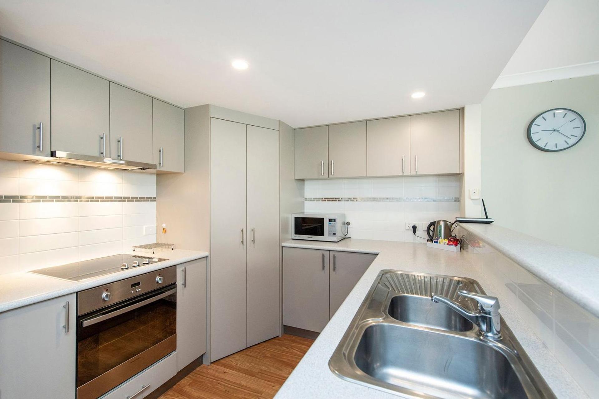 Escape to 67 at Cape View