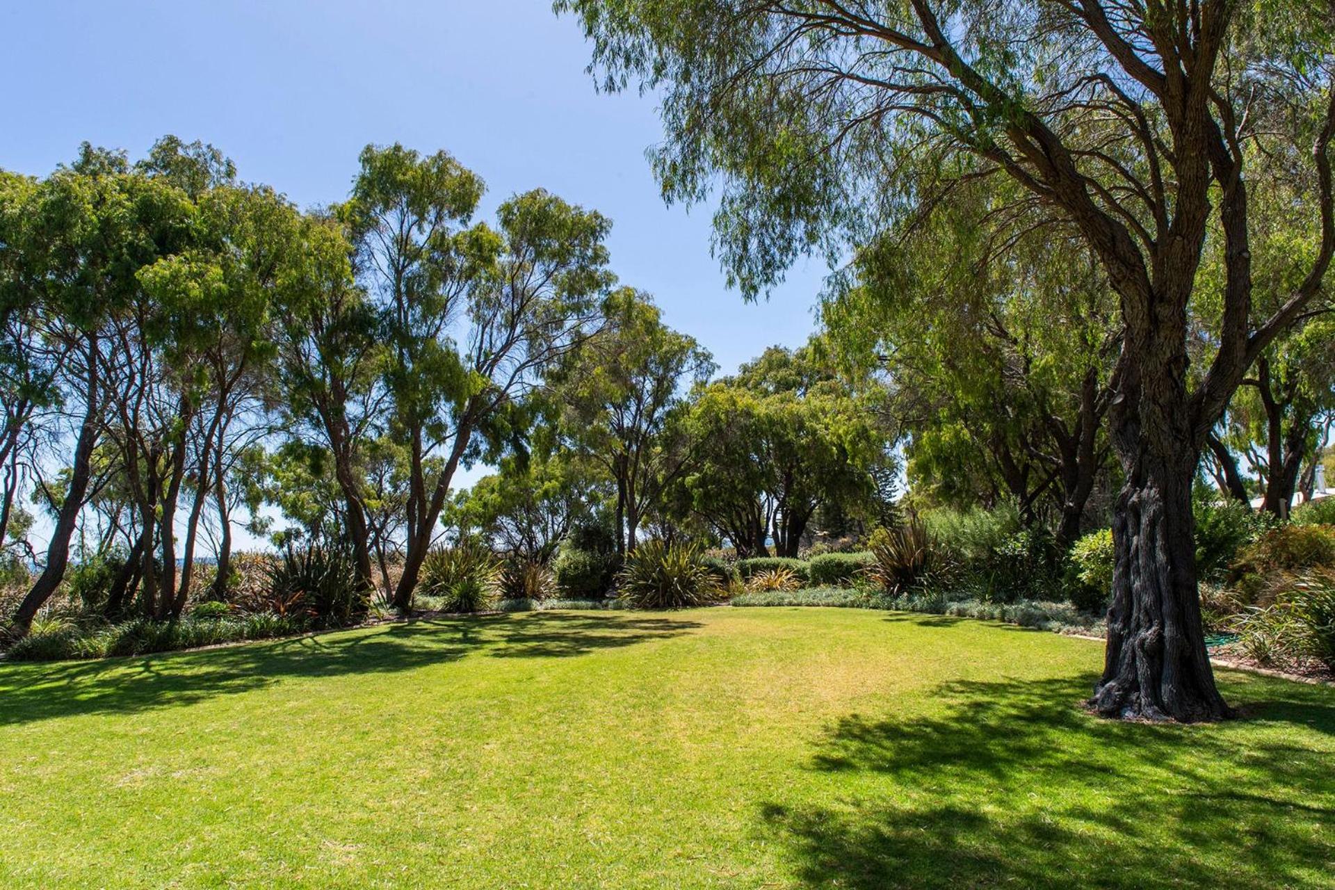 Escape to 67 at Cape View