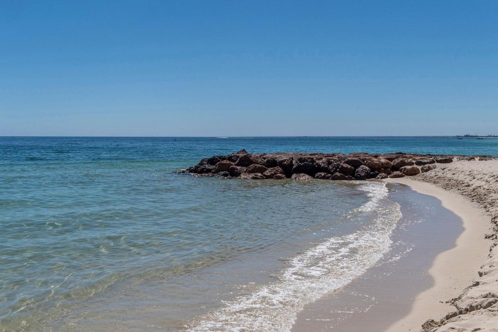 Escape to 67 at Cape View