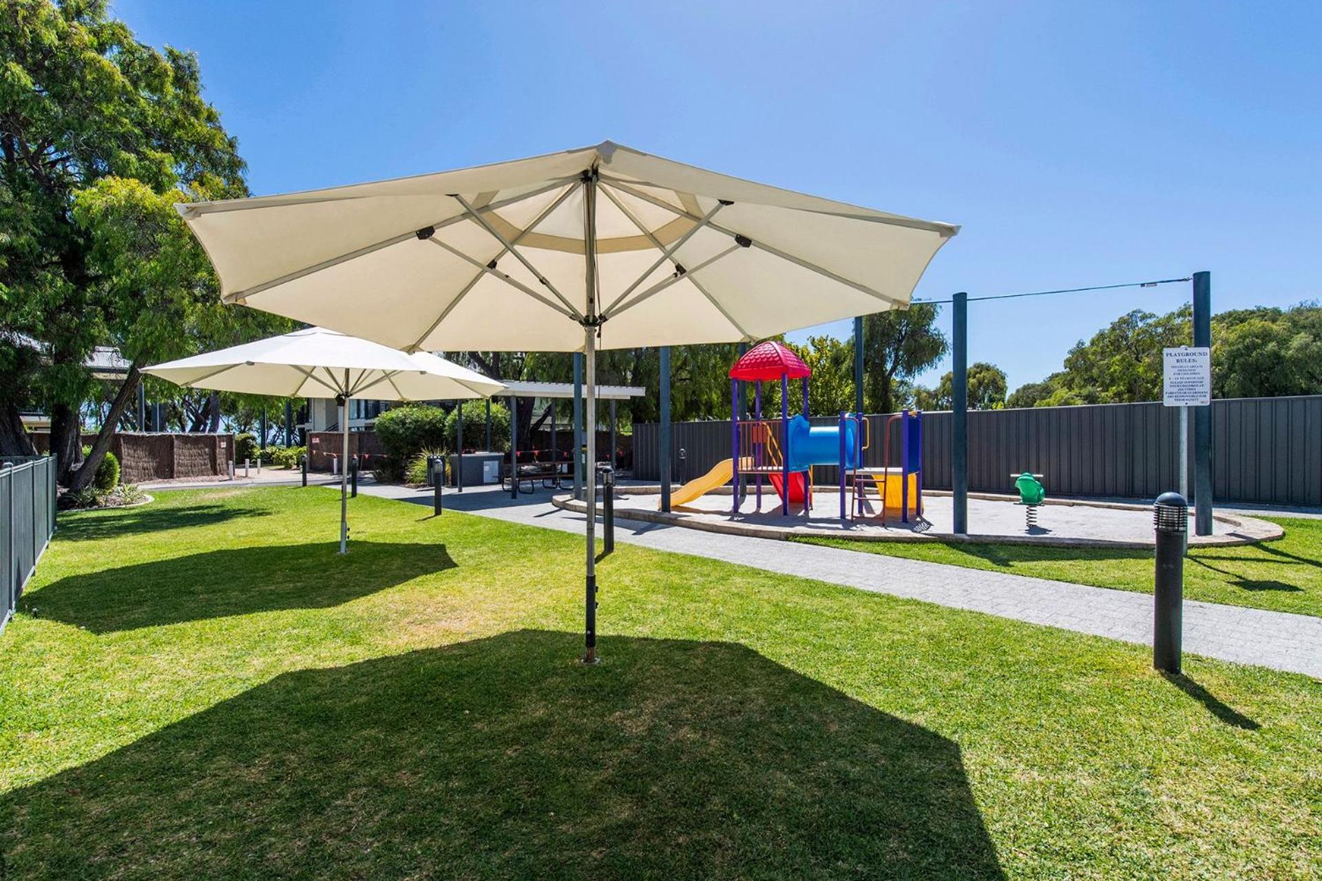 Escape to 67 at Cape View