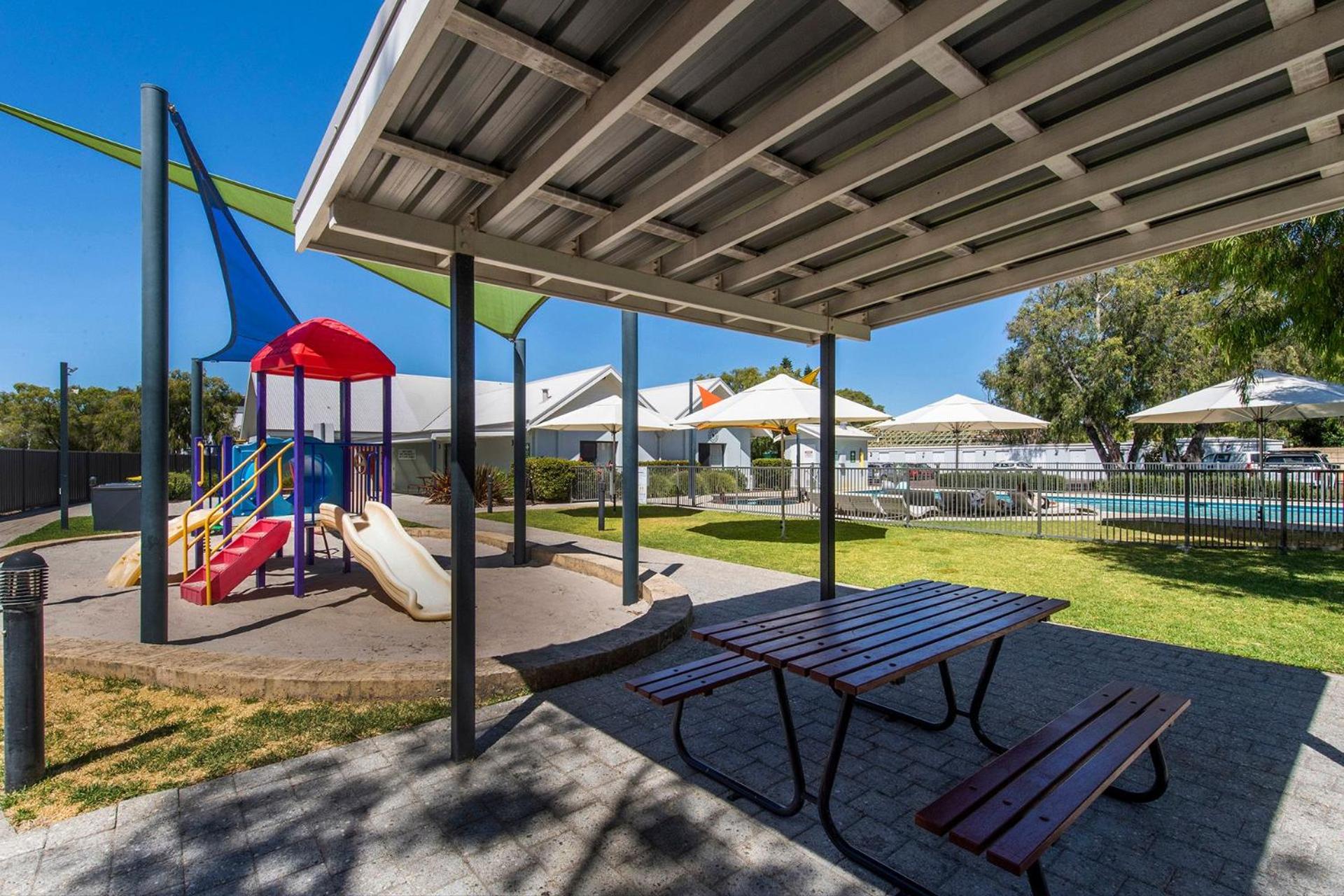 Escape to 67 at Cape View
