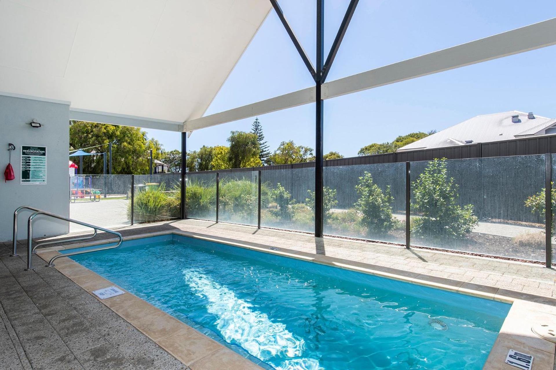 Escape to 67 at Cape View