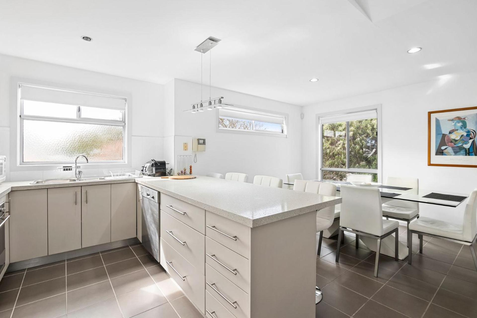 Anderson Central Torquay Townhouse