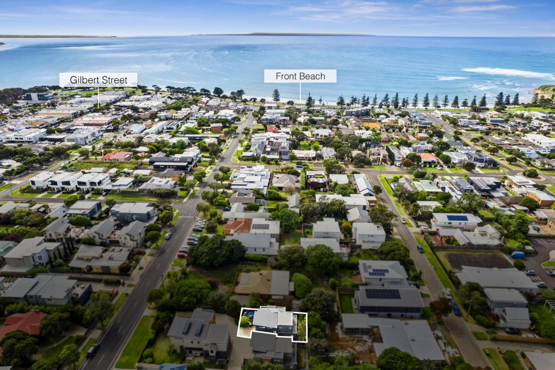 Anderson Central Torquay Townhouse