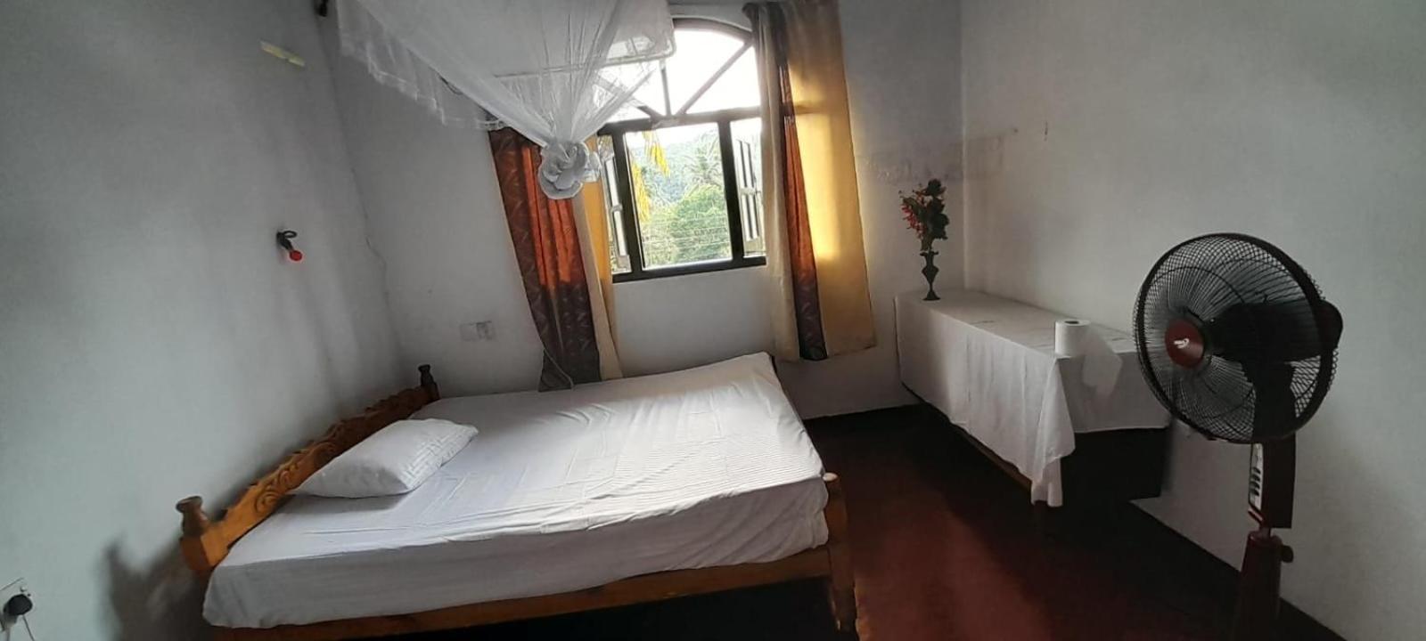 Unawatuna White Villa view 2