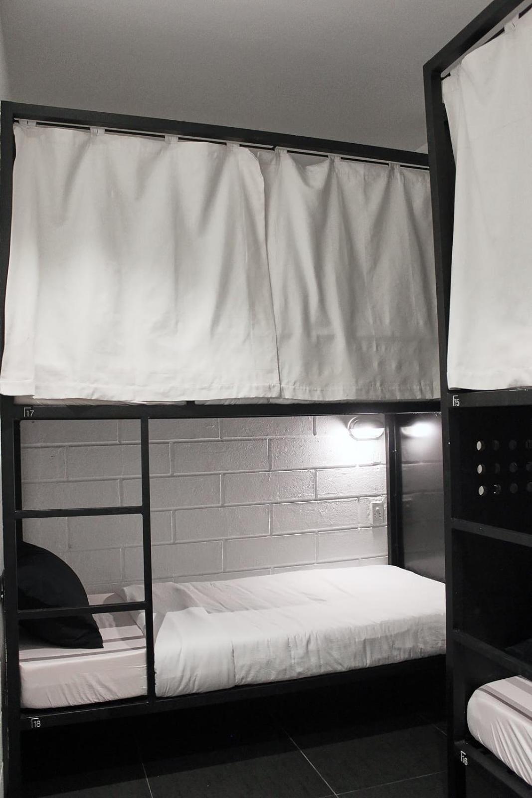 GOO SaiGon DORM- 50B Bui Thi Xuan Q1- by BAY LUXURY